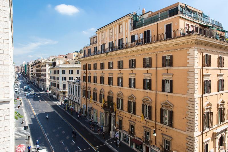 Monti First Hotel Rome Exterior photo